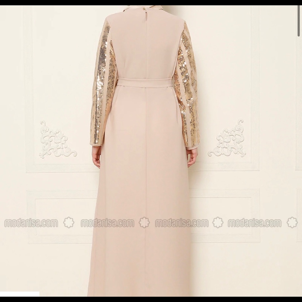 Cream/Beige Maxi Dress - Picture 4 of 4